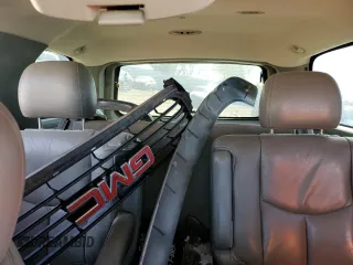 2004 GMC Yukon SLT with VIN 1GKEK13Z64J139750, listed as a Copart auction lot 74820364 with 0 mi miles and Salvage Title. Bid and sale history available at carsss.com. Image 10.