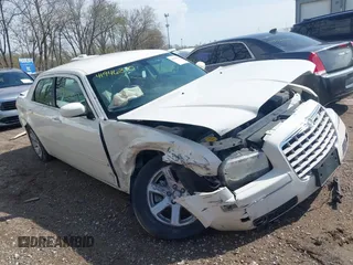 2006 Chrysler 300 Touring with VIN 2C3KA53G56H524944, listed as a IAAI auction lot 41946310 with 193,945 mi miles and . Bid and sale history available at DreamBid. Image 6.