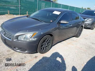 2014 Nissan Maxima 3.5 S with VIN 1N4AA5AP9EC457184, listed as a IAAI auction lot 41874709 with 133,700 mi miles. Bid and sale history available at carsss.com. Image 2.