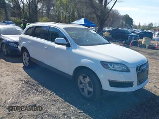 2013 Audi Q7 Premium Plus z VIN WA1LGAFE7DD000118, wystawiony jako IAAI lot #42061733 z przebiegiem 126 673 mil mil oraz . Historia ofert i sprzedaży dostępna na DreamBid. Obrazek 1.