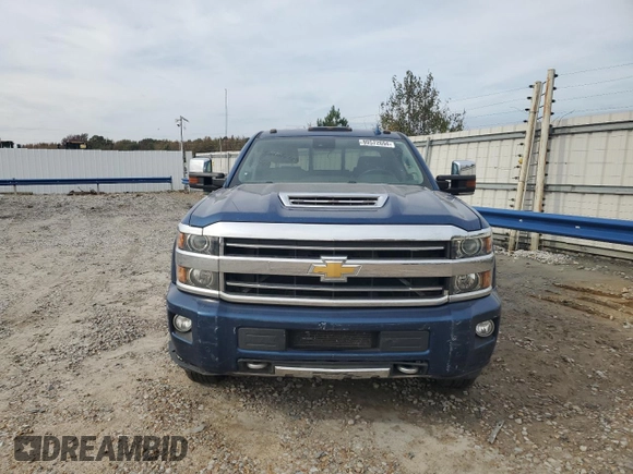 2018 Chevrolet Silverado 3500HD High Country with VIN 1GC4K1EY0JF105443, listed as a Copart auction lot 80572694 with 90,960 mi miles and Clean Title. Bid and sale history available at DreamBid. Image 5.
