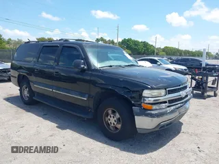 2003 Chevrolet Suburban LT z VIN 3GNEC16ZX3G334147, wystawiony jako IAAI lot #42150897 z przebiegiem 193 120 mil mil oraz . Historia ofert i sprzedaży dostępna na DreamBid. Obrazek 1.