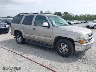 2002 Chevrolet Tahoe LT with VIN 1GNEC13Z82R273092, listed as a IAAI auction lot 41927418 with 230,416 mi miles. Bid and sale history available at carsss.com. Image 1.