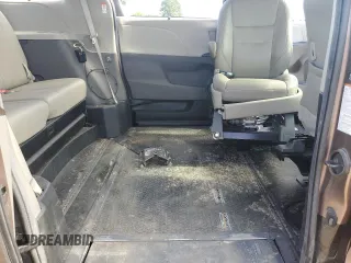 2020 Toyota Sienna XLE Auto Access Seat z VIN 5TDYZ3DC6LS033245, wystawiony jako Copart lot #56308365 z przebiegiem 82 254 mil mil oraz Szkoda całkowita • Salvage title. Historia ofert i sprzedaży dostępna na DreamBid. Obrazek 11.