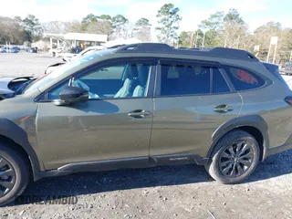 2025 Subaru Outback Onyx Edition with VIN 4S4BTALC3S3132162, listed as a IAAI auction lot 41336486 with 6,699 mi miles. Bid and sale history available at carsss.com. Image 13.