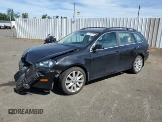 2014 Volkswagen Jetta SportWagen TDI w/Sunroof with VIN 3VWML7AJ3EM627415, listed as a Copart auction lot 70838324 with 101,616 mi miles and Salvage Title. Bid and sale history available at carsss.com. Image 1.