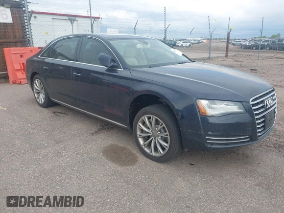 2011 Audi A8 z VIN WAURVAFD3BN019461, wystawiony jako IAAI lot #42211319 z przebiegiem 151 936 mil mil oraz . Historia ofert i sprzedaży dostępna na DreamBid. Obrazek 6.