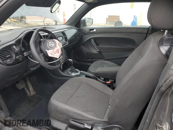 2013 Volkswagen Beetle Entry with VIN 3VWFP7AT5DM654189, listed as a Copart auction lot 49530875 with 124,901 mi miles and Salvage Title. Bid and sale history available at DreamBid. Image 7.