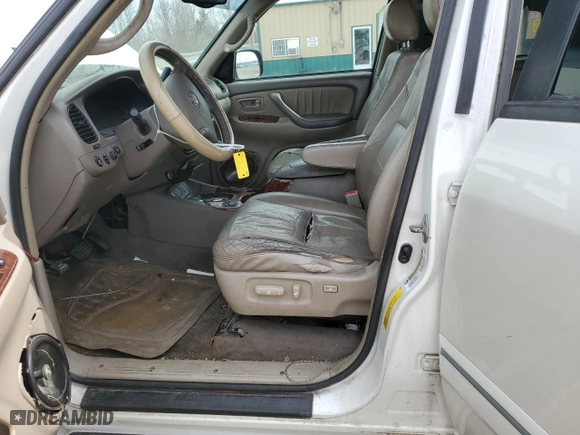 2005 Toyota Sequoia Limited with VIN 5TDBT48A35S255623, listed as a Copart auction lot 49709565 with 307,462 mi miles and Clean Title. Bid and sale history available at carsss.com. Image 7.