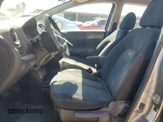 2015 Nissan Note SR с VIN 3N1CE2CP3FL405920, выставлен на аукционе Copart как лот 63944965 с пробегом 226 265 миль миль и Чистый • Clean title. История ставок и продаж доступна на DreamBid. Изображение 7.