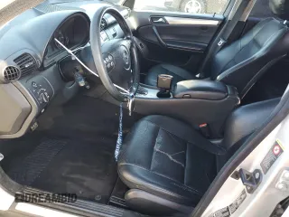 2006 Mercedes-Benz C 230 Sport z VIN WDBRF52H46A843819, wystawiony jako Copart lot #63820255 z przebiegiem 141 580 mil mil oraz Szkoda całkowita • Salvage title. Historia ofert i sprzedaży dostępna na DreamBid. Obrazek 7.