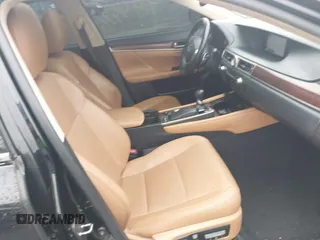 2015 Lexus GS 350 z VIN JTHCE1BL0FA007544, wystawiony jako IAAI lot #41944715 z przebiegiem 135 145 mil mil oraz . Historia ofert i sprzedaży dostępna na DreamBid. Obrazek 5.