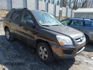 2010 Kia Sportage LX with VIN KNDKGCA32A7669068, listed as a IAAI auction lot 41783154 with 168,226 mi miles and . Bid and sale history available at carsss.com. Image 1.
