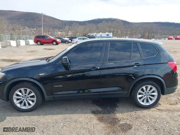 2015 BMW X3 xDrive28i with VIN 5UXWX9C52F0D46207, listed as a IAAI auction lot 41789419 with 133,678 mi miles. Bid and sale history available at carsss.com. Image 14.