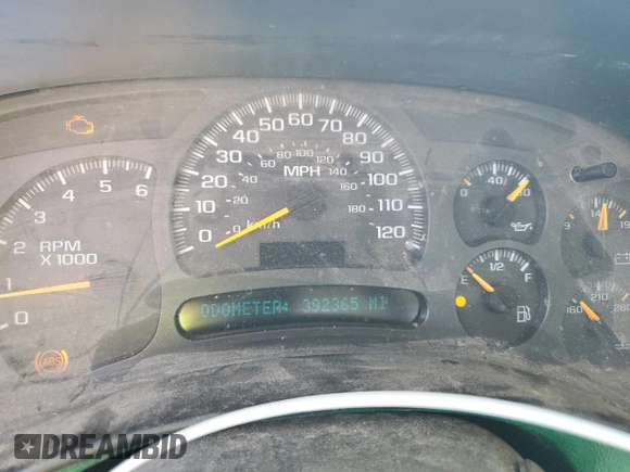 2003 Chevrolet Silverado 1500 with VIN 2GCEC19V031109634, listed as a Copart auction lot 70413734 with 392,365 mi miles and Salvage Title. Bid and sale history available at carsss.com. Image 9.