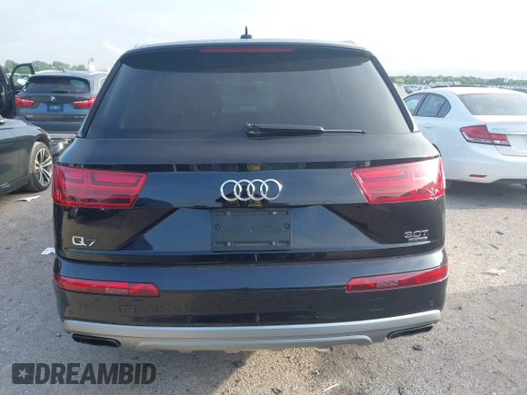 2018 Audi Q7 Premium Plus z VIN WA1LAAF75JD054810, wystawiony jako IAAI lot #42049892 z przebiegiem 43 297 mil mil oraz . Historia ofert i sprzedaży dostępna na DreamBid. Obrazek 16.