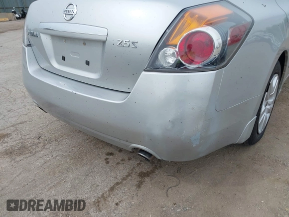 2009 Nissan Altima S with VIN 1N4AL21E79C105394, listed as a IAAI auction lot 42164681 with 104,160 mi miles and . Bid and sale history available at DreamBid. Image 6.