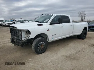 2020 Ram 3500 Big Horn with VIN 3C63RRHL7LG215842, listed as a Copart auction lot 44244405 with 160,973 mi miles and Salvage Title. Bid and sale history available at carsss.com. Image 1.