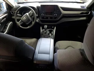2021 Toyota Highlander L with VIN 5TDCZRBH6MS528171, listed as a Copart auction lot 50648405 with 75,297 mi miles and Clean title. Bid and sale history available at DreamBid. Image 8.