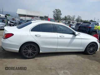 2020 Mercedes-Benz C 300 with VIN 55SWF8DB8LU324658, listed as a IAAI auction lot 42034783 with 71,467 mi miles and . Bid and sale history available at DreamBid. Image 13.