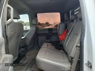 2019 Ford F-250 XL with VIN 1FT7W2B6XKEG23822, listed as a IAAI auction lot 42726903 with 178,569 mi miles and . Bid and sale history available at DreamBid. Image 4.