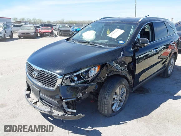 2017 Kia Sorento LX with VIN 5XYPG4A32HG289284, listed as a IAAI auction lot 41869868 with 130,199 mi miles. Bid and sale history available at carsss.com. Image 6.