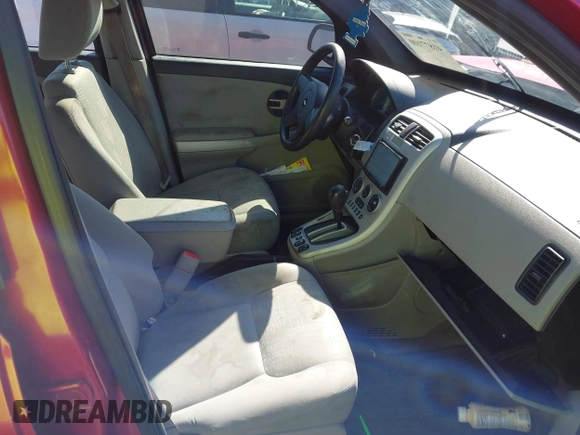 2005 Chevrolet Equinox LS with VIN 2CNDL13F656031228, listed as a IAAI auction lot 41877100 with 140,664 mi miles. Bid and sale history available at carsss.com. Image 5.