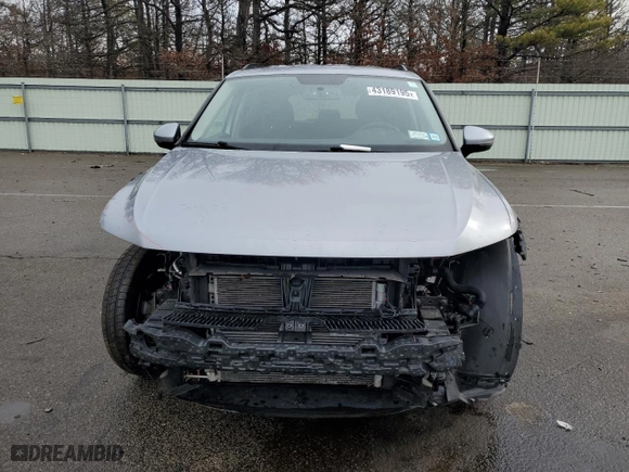 2022 Volkswagen Tiguan S with VIN 3VV0B7AX0NM057030, listed as a Copart auction lot 43189195 with 34,015 mi miles and Salvage Title. Bid and sale history available at carsss.com. Image 5.