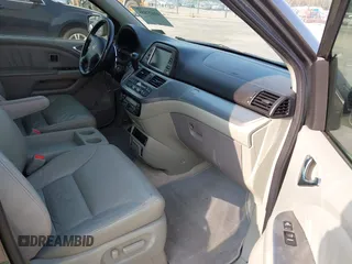 2008 Honda Odyssey Touring z VIN 5FNRL38978B047803, wystawiony jako IAAI lot #42427855 z przebiegiem 125 697 mil mil oraz . Historia ofert i sprzedaży dostępna na DreamBid. Obrazek 5.