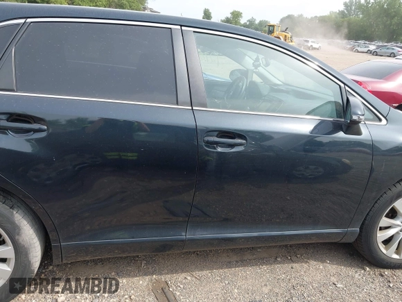 2013 Toyota Venza LE with VIN 4T3BA3BB2DU039910, listed as a IAAI auction lot 42705818 with 122,447 mi miles and . Bid and sale history available at DreamBid. Image 13.