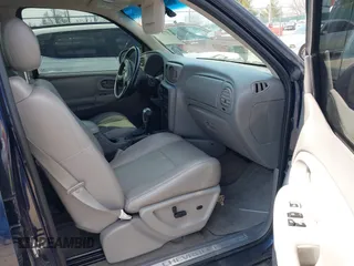 2008 Chevrolet TrailBlazer LT w/3LT with VIN 1GNDT13SX82238036, listed as a IAAI auction lot 41787961 with 188,670 mi miles. Bid and sale history available at carsss.com. Image 5.