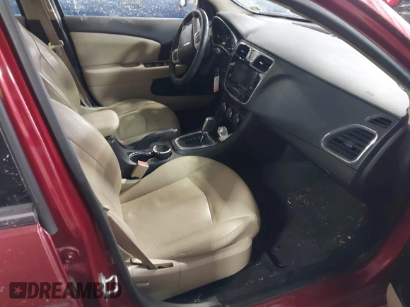 2014 Chrysler 200 Limited with VIN 1C3CCBCGXEN186783, listed as a IAAI auction lot 41395413 with 100,040 mi miles. Bid and sale history available at carsss.com. Image 5.