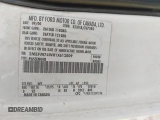 2001 Mercury Grand Marquis GS z VIN 2MEFM74W81X612809, wystawiony jako IAAI lot #41697200 z przebiegiem 160 423 mil mil oraz . Historia ofert i sprzedaży dostępna na DreamBid. Obrazek 9.