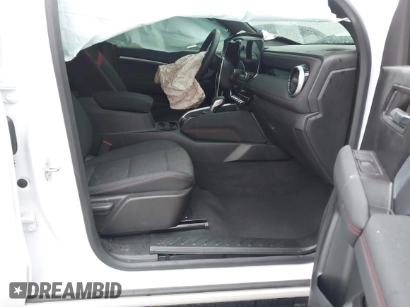2024 Chevrolet Colorado 4WD Z71 with VIN 1GCPTDEK8R1231274, listed as a IAAI auction lot 42193922 with 9,198 mi miles and . Bid and sale history available at DreamBid. Image 5.