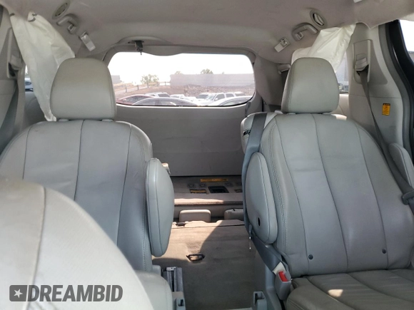 2013 Toyota Sienna XLE AAS with VIN 5TDYK3DC1DS345298, listed as a Copart auction lot 58750235 with Not provided miles and Salvage title. Bid and sale history available at DreamBid. Image 10.