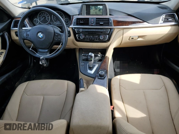 2018 BMW 3 Series 320i xDrive with VIN WBA8E5G52JNU47627, listed as a Copart auction lot 46192395 with 61,349 mi miles and Salvage Title. Bid and sale history available at carsss.com. Image 8.