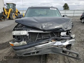 2002 Chevrolet Suburban LT with VIN 1GNFK16Z62J263226, listed as a Copart auction lot 75667944 with 0 mi miles and Salvage Title. Bid and sale history available at carsss.com. Image 5.