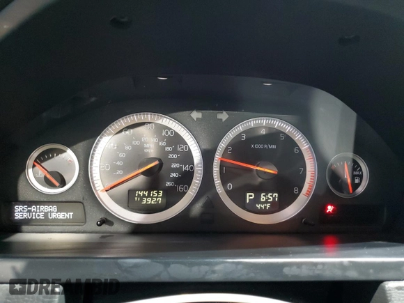 2013 Volvo XC90 Premier Plus with VIN YV4952CZ6D1650916, listed as a Copart auction lot 47787565 with 144,153 mi miles and Salvage Title. Bid and sale history available at carsss.com. Image 9.