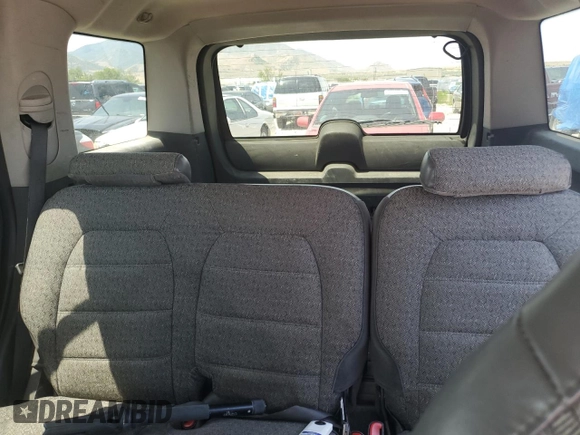 2002 Ford Explorer XLS z VIN 1FMZU62E72ZA30291, wystawiony jako Copart lot #62201135 z przebiegiem Nie podano mil oraz Szkoda całkowita • Salvage title. Historia ofert i sprzedaży dostępna na DreamBid. Obrazek 10.