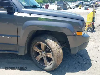 2017 Jeep Patriot High Altitude with VIN 1C4NJRFB6HD206010, listed as a IAAI auction lot 42316909 with Not provided miles and . Bid and sale history available at DreamBid. Image 6.
