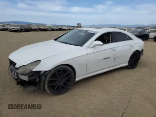 2006 Mercedes-Benz CLS-Class with VIN WDDDJ75XX6A055125, listed as a Copart auction lot 48552455 with 204,982 mi miles and Salvage Title. Bid and sale history available at carsss.com. Image 1.