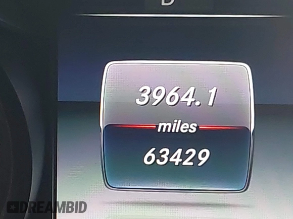 2018 Mercedes-Benz C 300 with VIN 55SWF4KB2JU247861, listed as a IAAI auction lot 41774115 with 63,429 mi miles and . Bid and sale history available at carsss.com. Image 15.