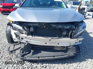 2023 Toyota Camry LE z VIN 4T1C11AK3PU172750, wystawiony jako IAAI lot #42338023 z przebiegiem 33 727 mil mil oraz . Historia ofert i sprzedaży dostępna na DreamBid. Obrazek 6.