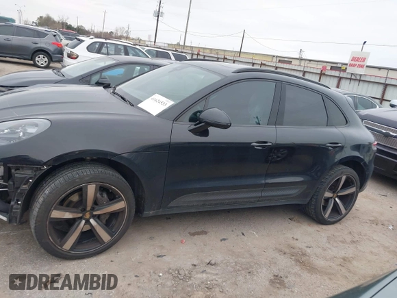 2023 Porsche Macan with VIN WP1AA2A54PLB16364, listed as a IAAI auction lot 41624533 with 30,309 mi miles. Bid and sale history available at carsss.com. Image 15.