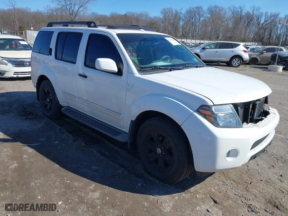 2012 Nissan Pathfinder SV with VIN 5N1AR1NN2CC609710, listed as a IAAI auction lot 41649028 with 139,846 mi miles. Bid and sale history available at carsss.com. Image 1.
