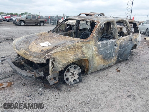 2013 Chevrolet Tahoe LT с VIN 1GNSKBE08DR335104, выставлен на аукционе IAAI как лот 42060922 с пробегом Не указан миль и . История ставок и продаж доступна на DreamBid. Изображение 2.
