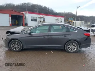 2015 Hyundai Sonata SE z VIN 5NPE24AF5FH184549, wystawiony jako IAAI lot #41132530 z przebiegiem 123 031 mil mil oraz . Historia ofert i sprzedaży dostępna na DreamBid. Obrazek 15.