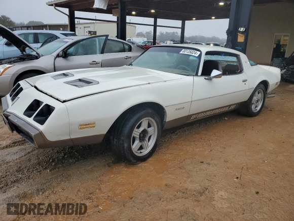 1979 Pontiac Firebird with VIN 2U87K9N120105, listed as a Copart auction lot 84729164 with 87,739 mi miles and Clean title. Bid and sale history available at DreamBid. Image 1.