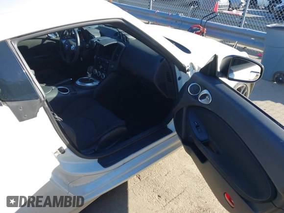 2017 Nissan 370Z with VIN JN1AZ4EHXHM954875, listed as a IAAI auction lot 41641554 with 101,093 mi miles. Bid and sale history available at carsss.com. Image 5.