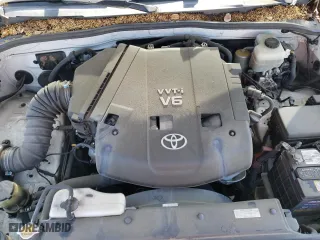2007 Toyota 4Runner SR5 with VIN JTEZU14R570087331, listed as a Copart auction lot 49044245 with 220,392 mi miles and Clean Title. Bid and sale history available at carsss.com. Image 12.